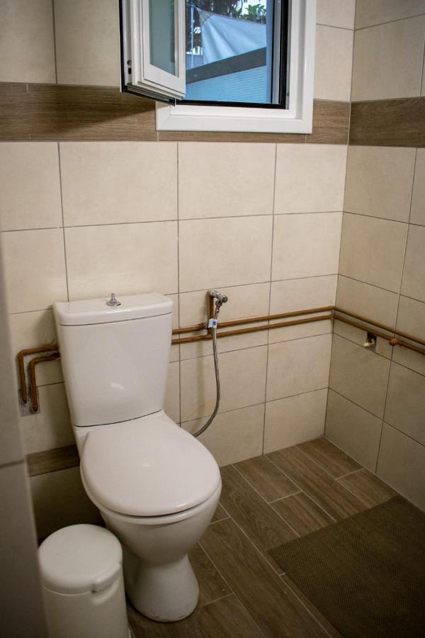 Sweetmar Guestrooms-Ground Floor Kos Bagian luar foto