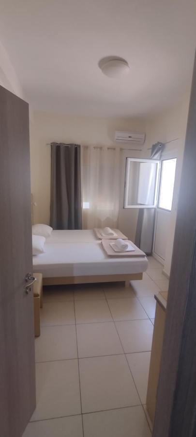 Sweetmar Guestrooms-Ground Floor Kos Bagian luar foto